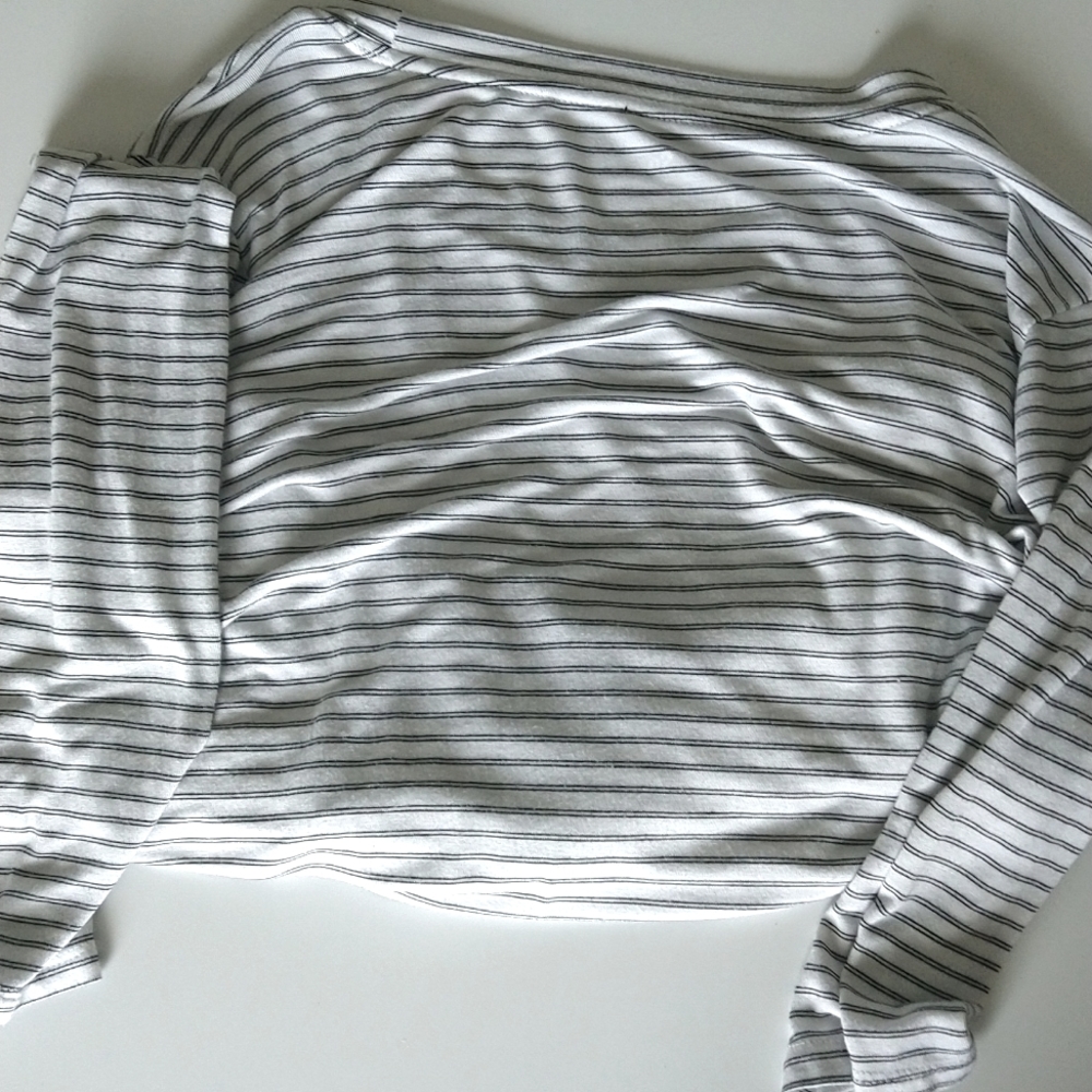 Favorite crew stripe shirt medium black and white long sleeve
